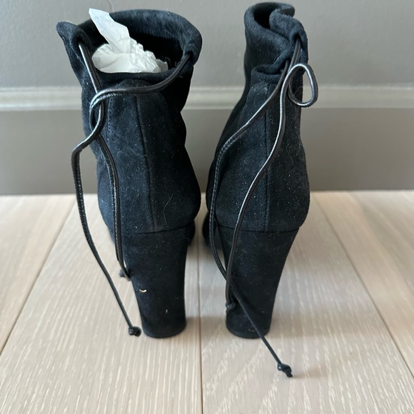 Stuwart Weitzman Booties - Picture 3 of 6